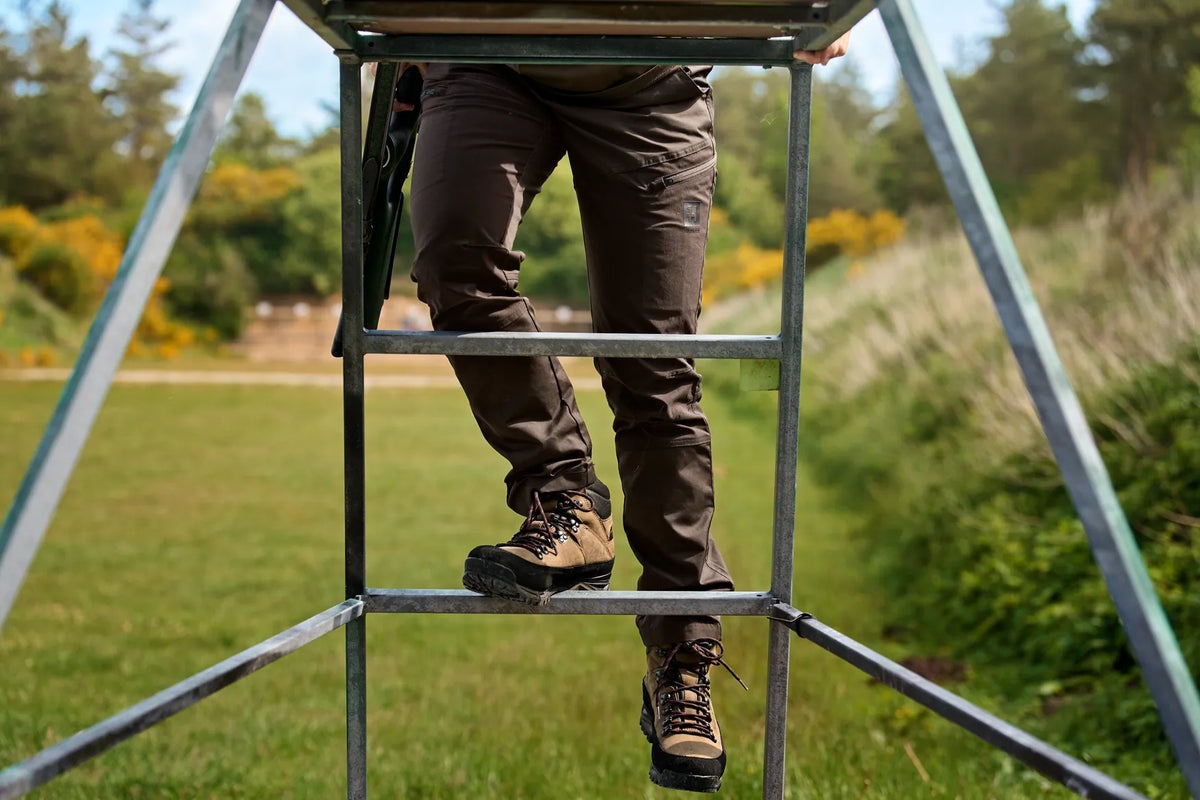 Härkila Fjell trousers women - Shadow brown