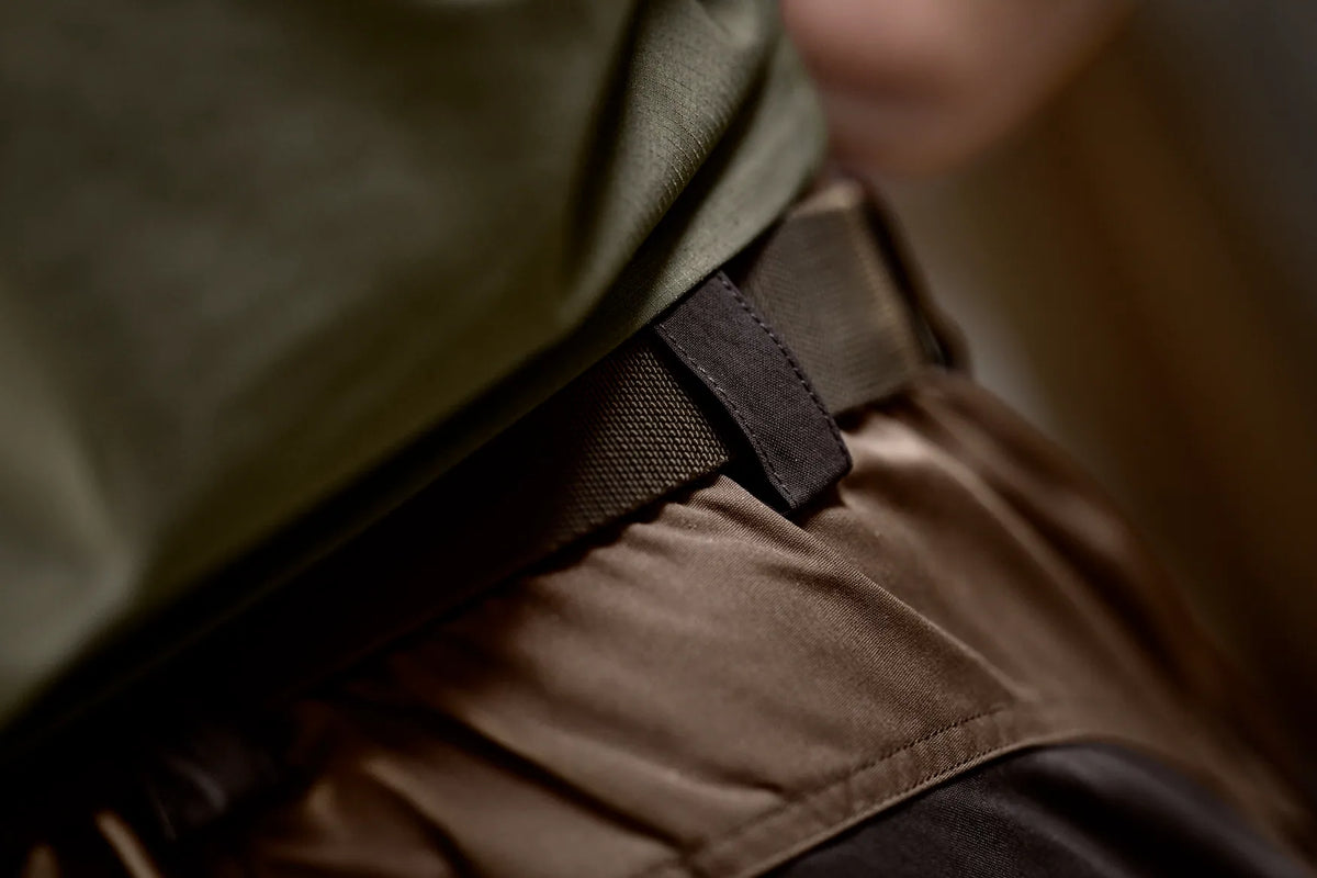 Härkila Fjell shorts - Dark earth/Shadow brown