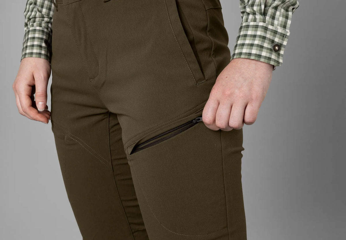 Retrieve Light trousers Women - Dark warm olive