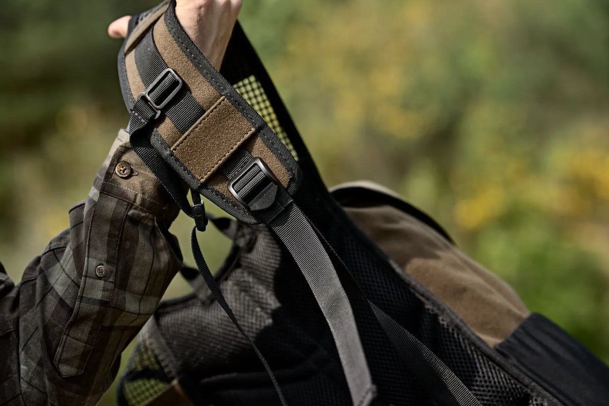 Forest hunter 12L Backpack - Hunting green