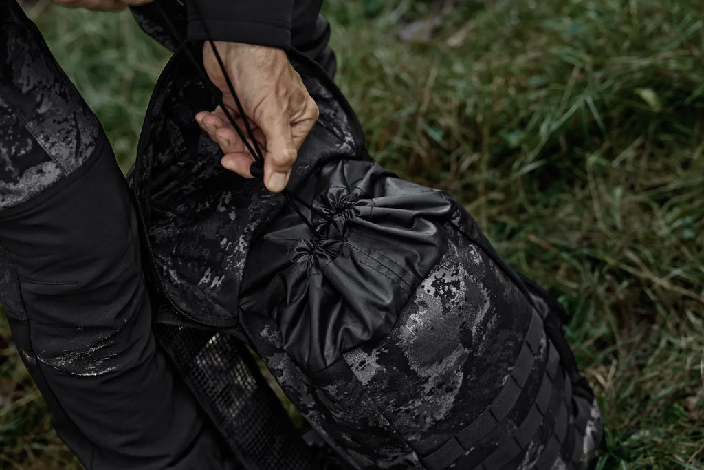 NOCTYX 12L Backpack - AXIS MSP®Black
