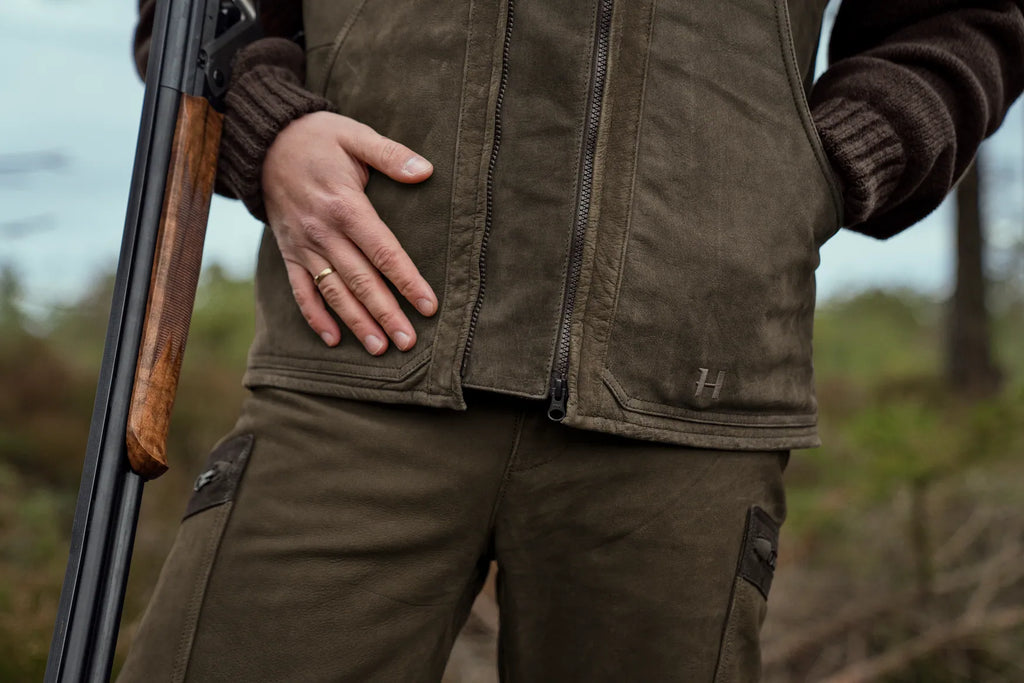 Pro Hunter leather waistcoat - Willow green