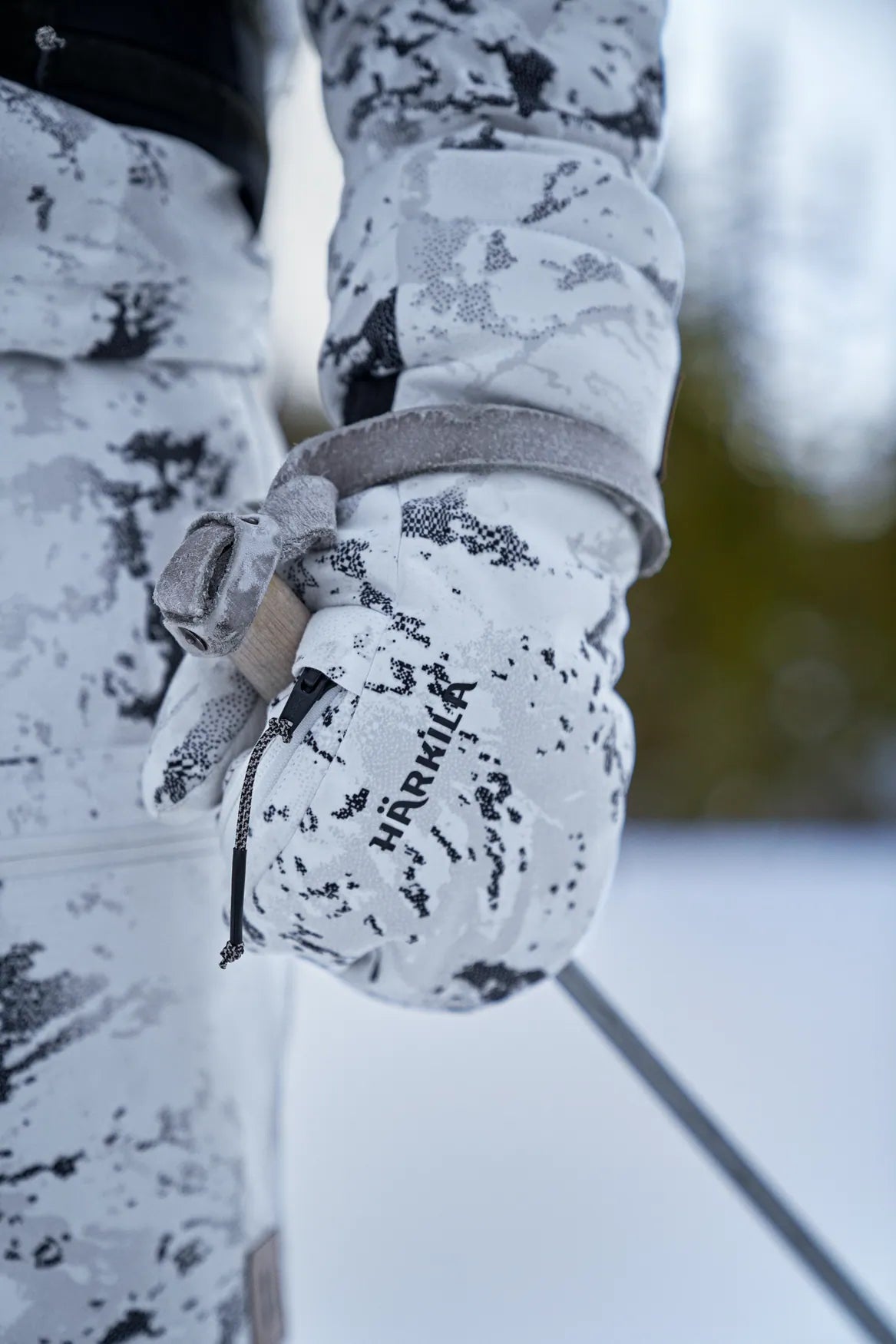 Winter Active WSP Insulated mitten - AXIS MSP®Snow